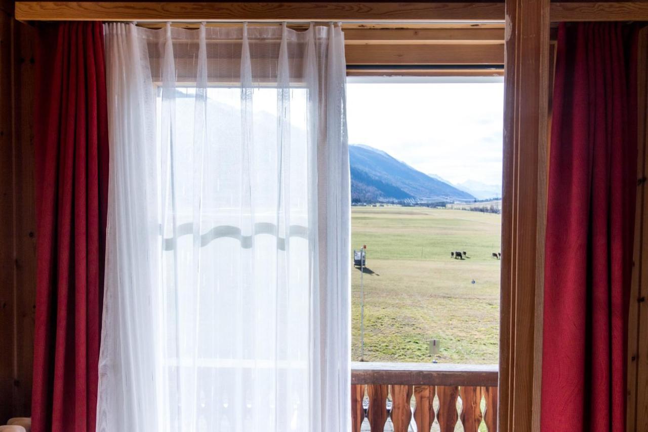 Hotel Tannenhof - Only Bed & Breakfast Oberwald Exterior photo